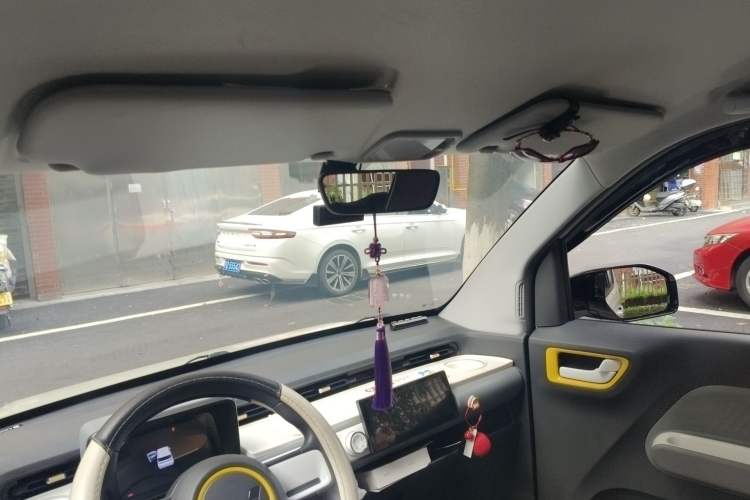 Used Wuling Hongguang MINIEV 2022 GAMEBOY 300km Enthusiast Model with Lithium Iron Phosphate