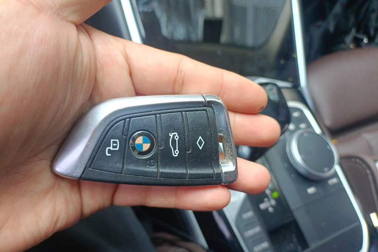 Used BMW 3 Series 2020 325Li First Edition Vehicle Key