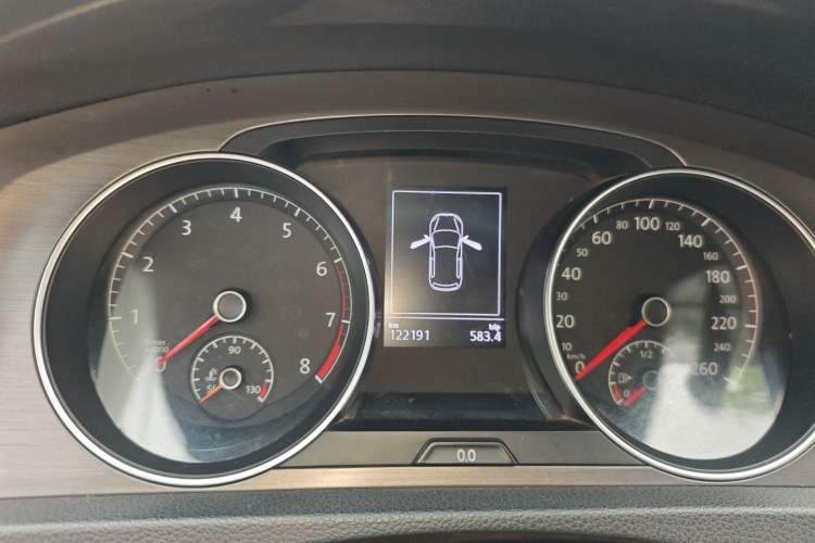 Used Volkswagen Golf 2016 1.6L Automatic Comfort Model Instrument Cluster