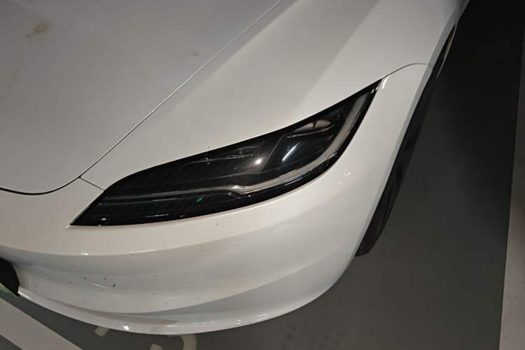 Used Tesla Model 3 2025 Model Revised Rear-Wheel-Drive Version
