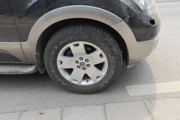 Used Kia Borrego 2008 3.8L Luxury Edition China IV Right Front Wheel Hub