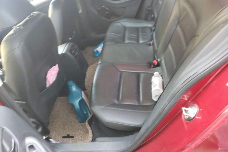 Used Volkswagen Sagitar 2012 1.4TSI Automatic Luxury Edition