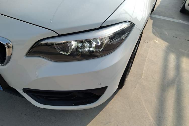 Used BMW 2 Series 2018 220i Convertible Coupe Sports Design Package