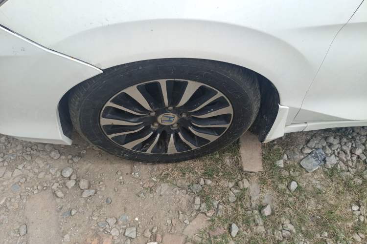 Used Honda Crider 2013 1.8L automatic comfort version
