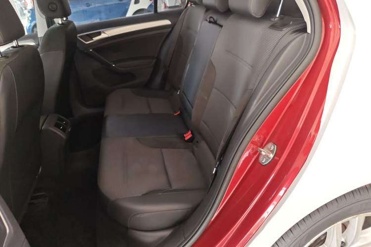 Used Volkswagen Golf 2018 1.6L Automatic Comfort Model