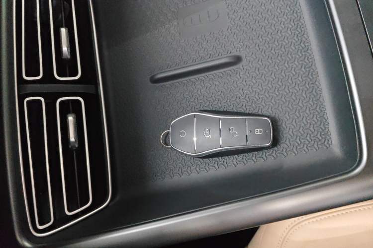 Used BYD Song Pro New Energy 2025 Second-Generation DM-i 75KM Leading Edition