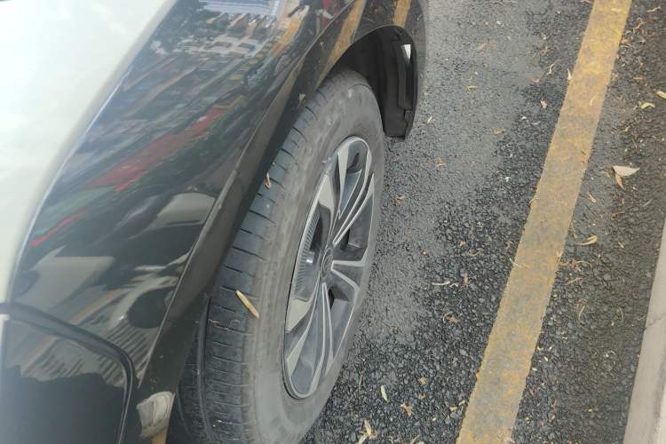 Used Toyota FAW bZ4X 2022 Two-Wheel-Drive Long-Range JOY Edition
