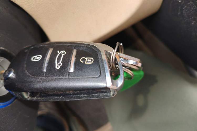 Used BAIC E Series 2012 Hatchback 1.5L Automatic Leshang Version
