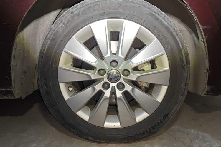 Used Volkswagen Lavida 2014 1.6L Automatic Sport Edition
