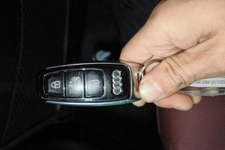 Used Audi A7L 2022 55 TFSI quattro S-line Zhiyuan Edition Obsidian Black Package