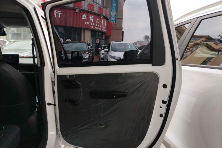 Used Wuling Hongguang New Energy 2024 All-Electric Model 300KM Standard Version