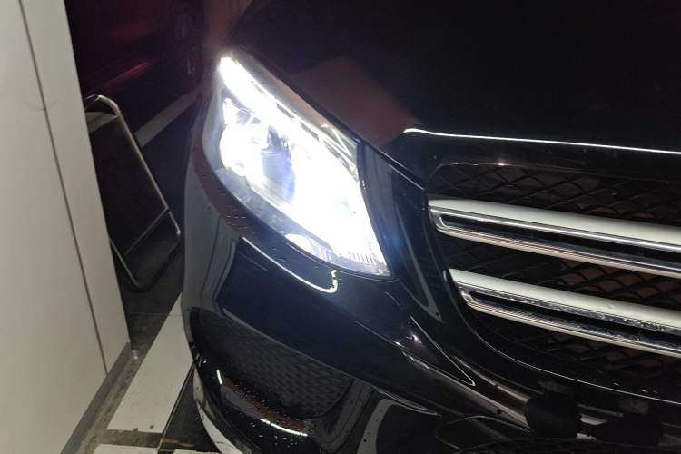 Used Mercedes-Benz GLE 2016 GLE 400 4MATIC Right Front Headlight
