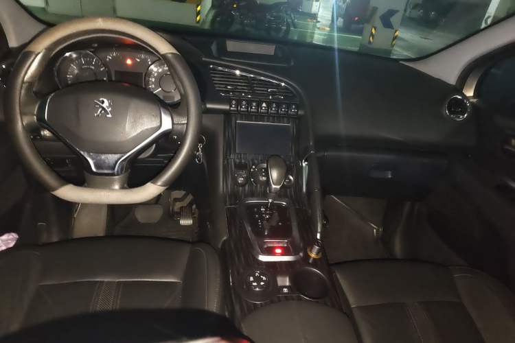 Used Peugeot 3008 2015 1.6THP Automatic Trend Edition
