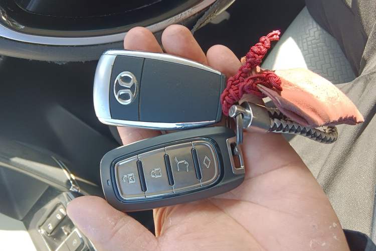 Used BAIC Beijing EU5 2018 R550 Smart Trend Edition