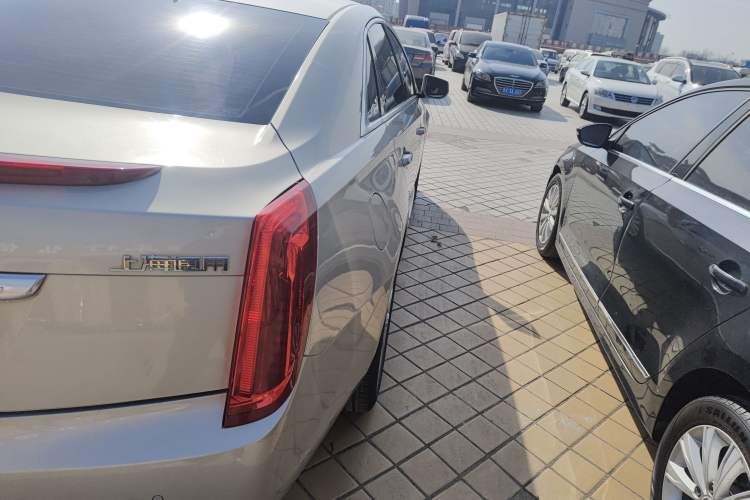 Used Cadillac XTS 2015 28T Comfort Model