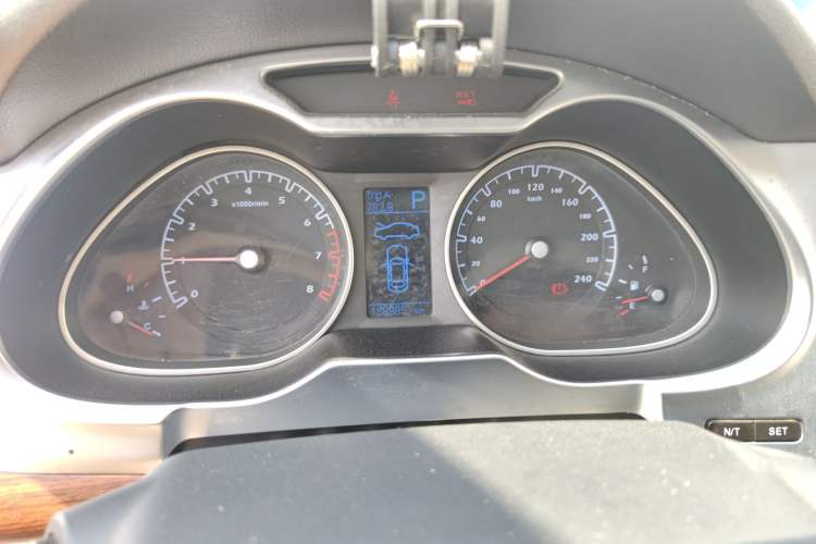 Used Haima M8 2017 1.8T Automatic Model Instrument Cluster