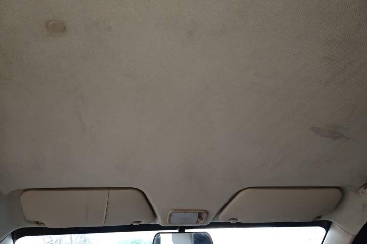 Used Wuling Hongguang 2015 1.2L S Base Model China V Standard
