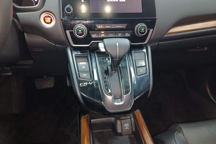 Used Honda CR-V 2019 240TURBO CVT 2WD Fashion Edition China VI Gear Lever