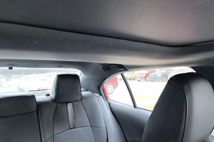 Used Toyota Levin 2019 185T CVT Luxury Edition China VI Standard Headliner