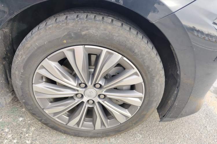 Used Hongqi E-QM5 2024 610 km PLUS