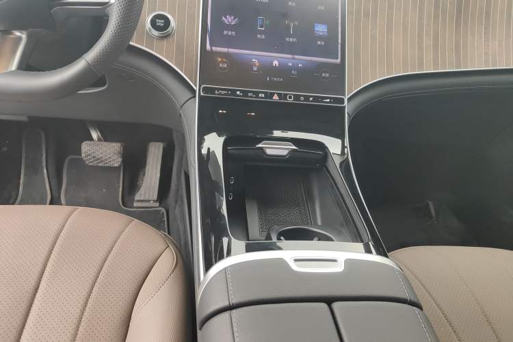 Used Mercedes-Benz EQE SUV 2024 500 4MATIC Luxury Edition