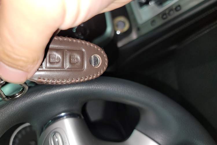 Used Nissan Murano 2021 2.5L XE Two-Wheel Drive Elite Edition Vehicle Key