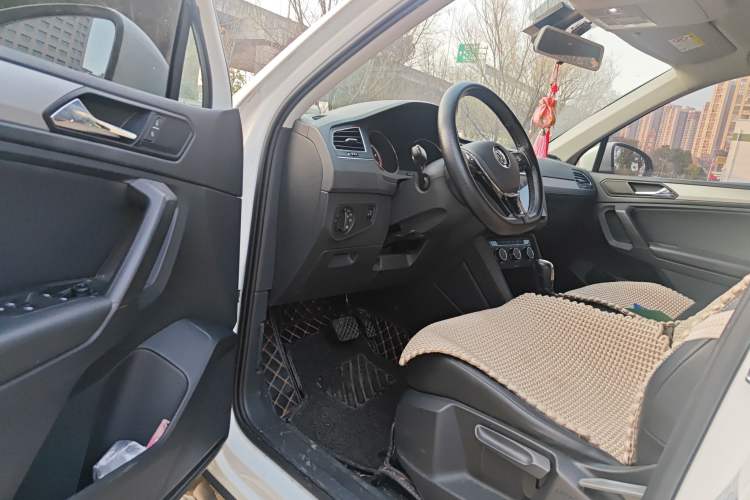 Used Volkswagen Tiguan L 2018 Revised Version 330TSI Automatic Two-Wheel Drive Trendy Edition