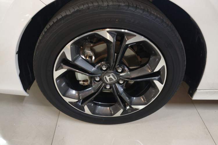 Used Honda Civic 2022 240TURBO CVT Dynamic Control Version