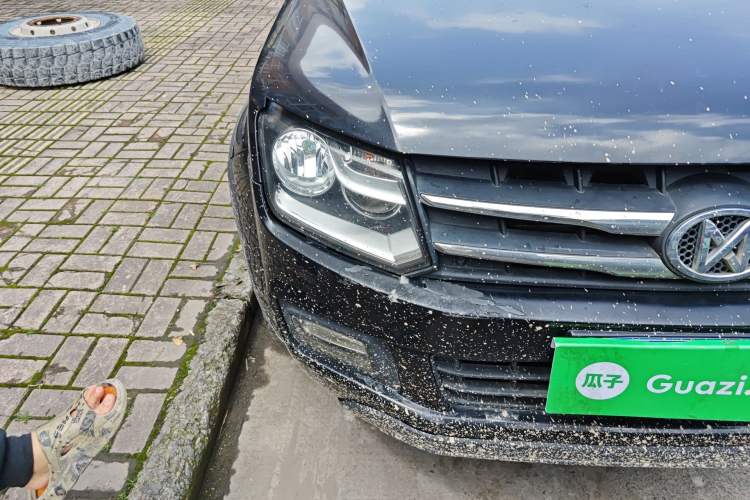 Used JDMC T7 2017 2.0T PLUS Two-Wheel Drive Luxury Edition Extended Wheelbase D20B Right Front Headlight