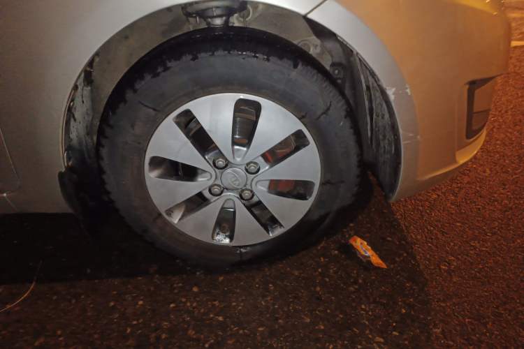 Used Kia K2 2012 Sedan 1.4L Automatic GLS Commemorative Edition