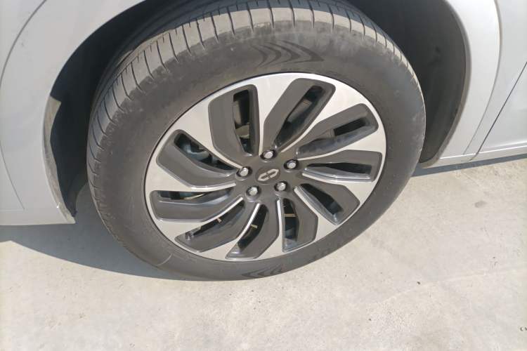 Used Hima AITO M7 2024 1.5T Rear-Drive Plus Version 5 Seats
