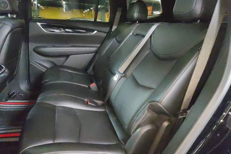 Used Cadillac XT6 2021 2.0T 7-Seater Four-Wheel Drive Luxury Version
