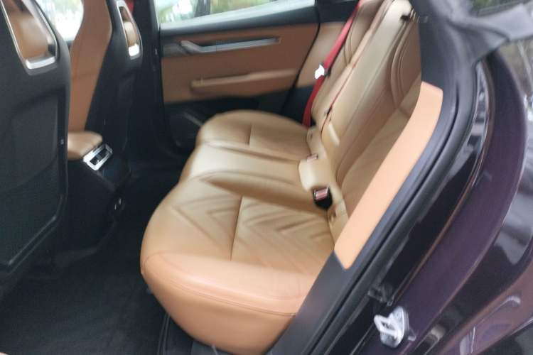 Used Zeekr 001 2022 Ultra-Long Range Dual-Motor ME Version Left Rear Seat