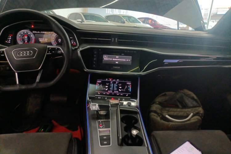 Used Audi A6L 2020 45 TFSI quattro Prestige Dynamic Edition Audio And AC Panel