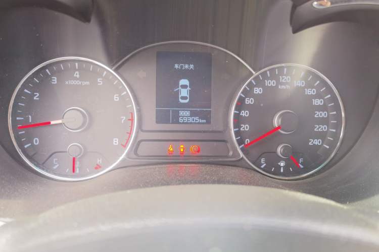 Used Kia K3 2015 1.6L Manual GLS