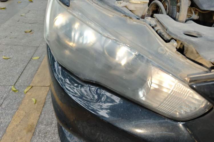 Used Mitsubishi Lancer EX 2013 Fashion Edition 1.8L CVT Comfort Version Right Front Headlight