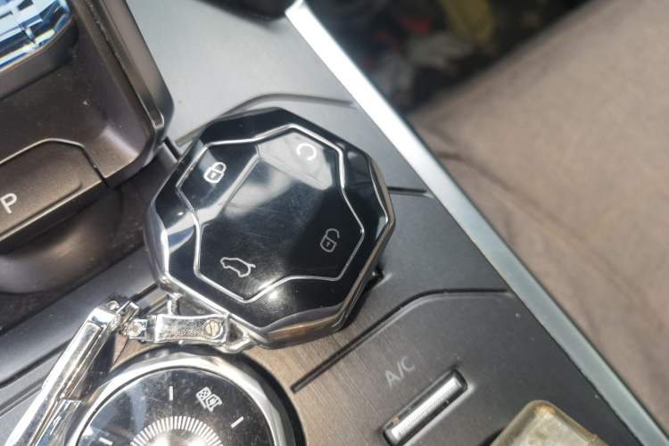 Used JETOUR Shanhai Traveler C-DM 2024 C-DM 208KM Mountain & Wilderness Edition