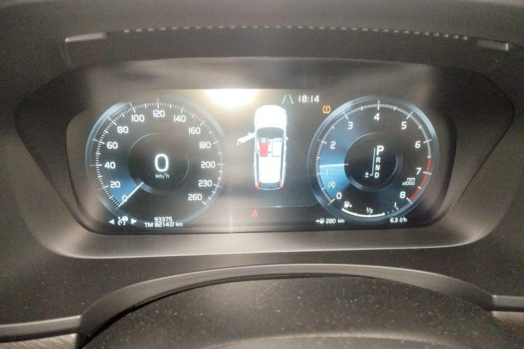 Used Volvo V90 2017 Cross Country T5 AWD Prestige Edition Instrument Cluster