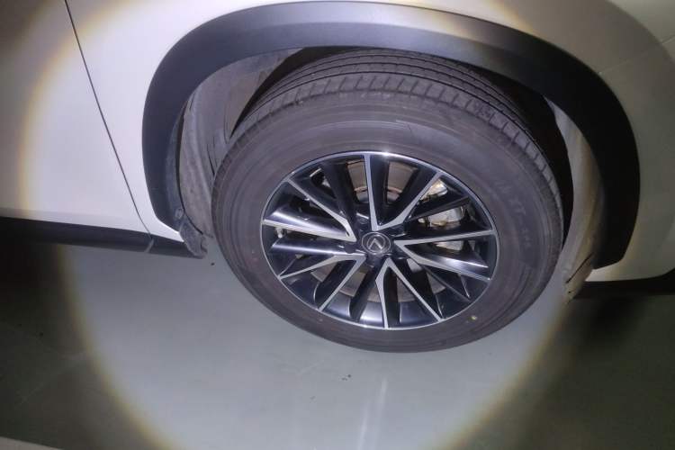 Used Lexus NX 2022 350h Front-Wheel-Drive Innovation Edition