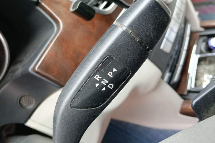 Used Mercedes-Benz E-Class 2015 E 200 L