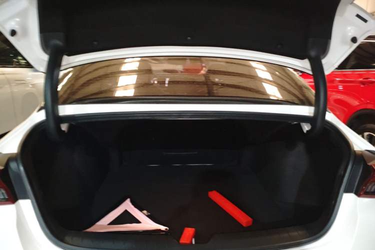 Used Kia K5 2021 270T CVVD Refreshed Edition
