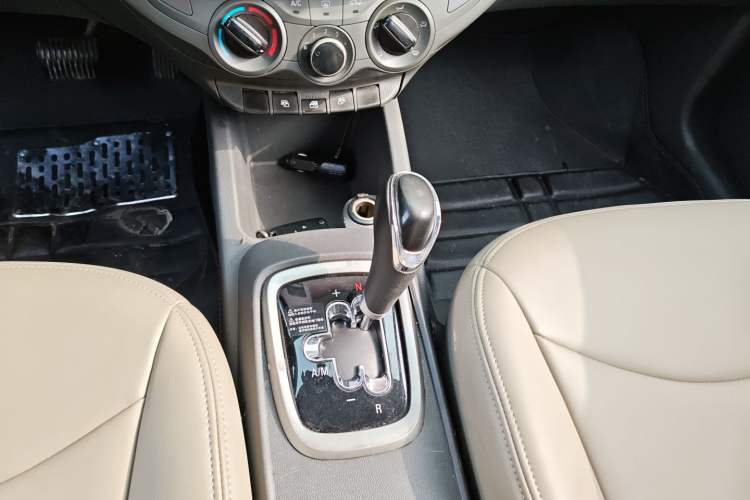 Used Chevrolet Sail 2015 Sail 3 1.3L AMT Ideal Edition