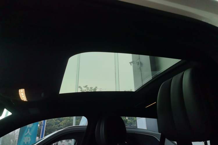 Used Mercedes-Benz GLC 2022 Refreshed GLC 300 L 4MATIC Dynamic Edition Prestige Version
