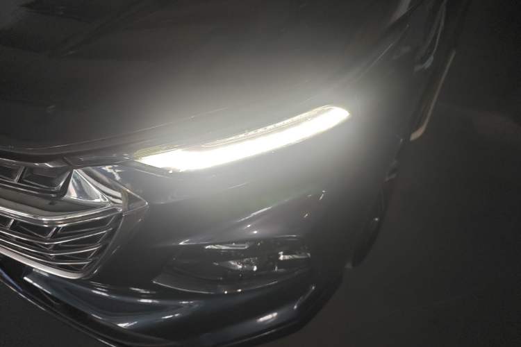 Used Wuling Victory 2020 1.5T CVT Flagship Edition Left Front Headlight