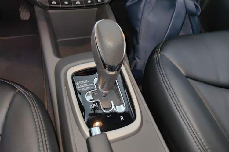 Used Chevrolet Sail 2015 Sail 3 1.3L AMT Ideal Edition
