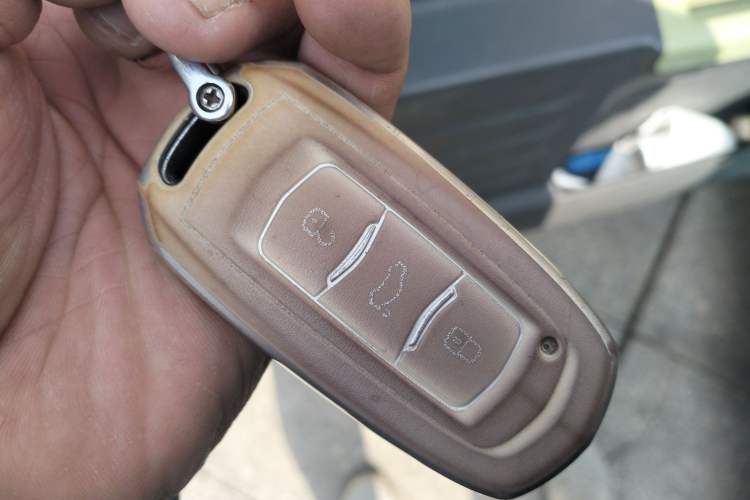 Used Geely Galaxy Panda 2023 Panda Mini 200km Endurance Bear
