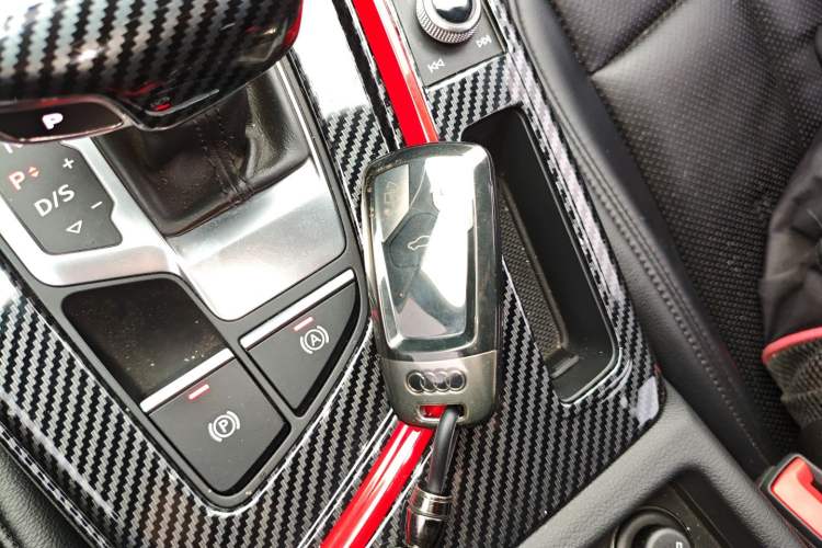 Used Audi A4L 2018 30th Anniversary Edition 40 TFSI Trendy Model Vehicle Key