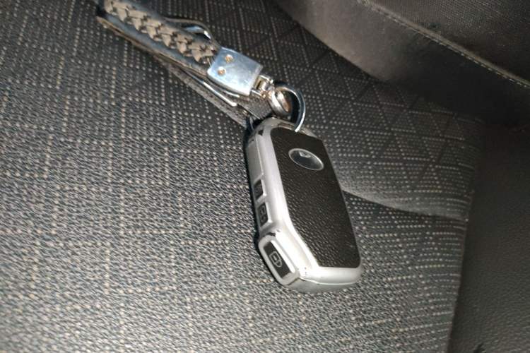 Used Kia K3 2021 Revised 1.5L CVT Fashion Edition Vehicle Key