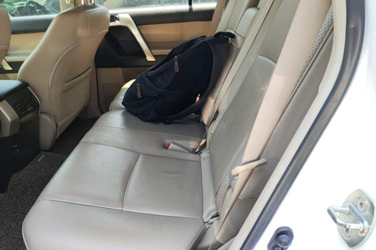 Used Toyota Prado 2010 4.0L Automatic TX-L NAVI