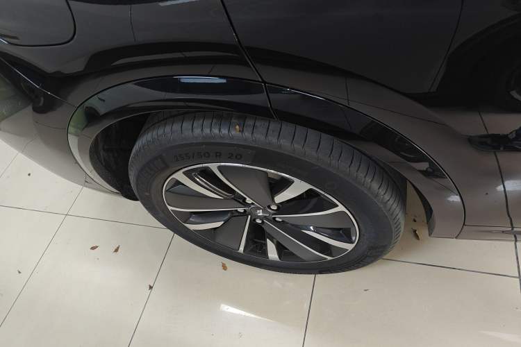 Used Li Auto L7 2025 Max Smart Refresh Edition Exterior 5